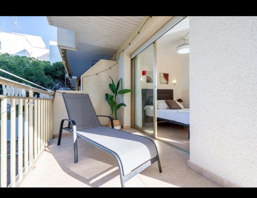 Jescamar Apartment ซาลอว์ ภายนอก รูปภาพ